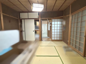 右京区西院下花田町【和室】