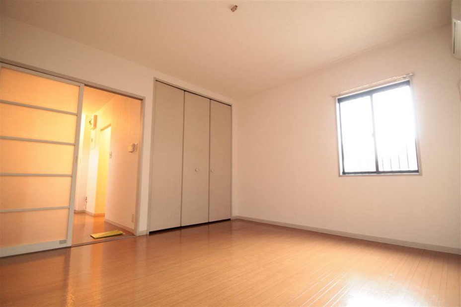 8帖の洋室です☆