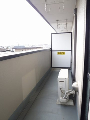 広々としたバルコニーです