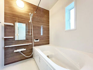 CRADLE GARDEN　八幡西区光貞台第2【内観：施工例】節水型のトイレです。（施工例）