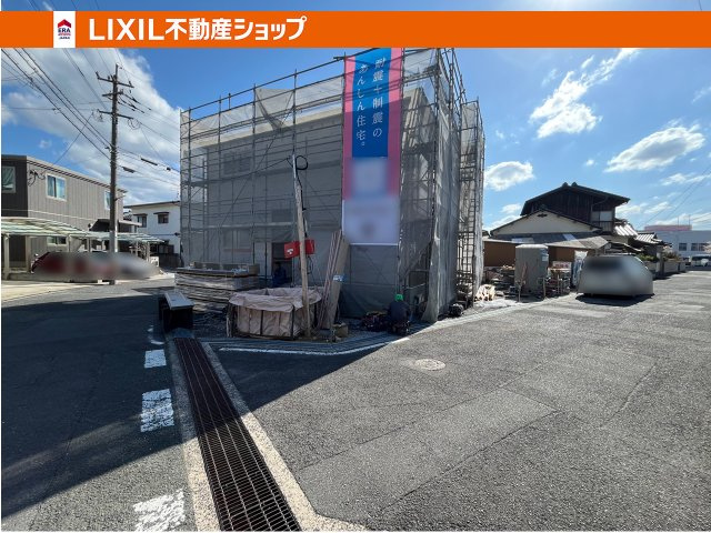 CRADLE GARDEN　八幡西区光貞台第2【内観：施工例】ワイドタイプのシステムキッチン。作業スペースが広く炊事が捗ります。（施工例）