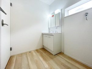 CRADLE GARDEN　八幡西区光貞台第2【内観：施工例】6.5帖洋室、使い勝手のいい寝室です！（施工例）