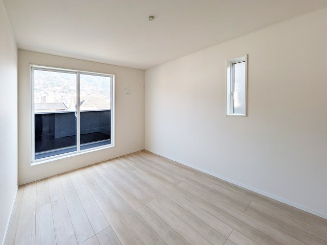 CRADLE GARDEN　八幡西区光貞台第2【内観：施工例】4.0帖洋室（施工例）