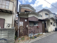 閑静な住宅街に位置しております