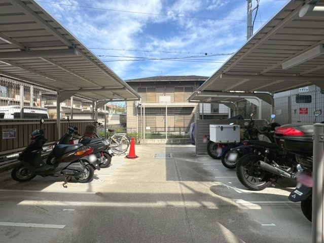 エスリード太秦レジデンス【駐車場】空き状況は要確認