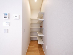 北九州市八幡西区下畑町【収納】玄関のSICは使い方自由自在です＊　