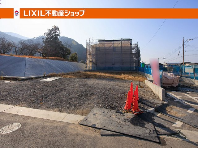 北九州市八幡西区下畑町【前面道路含む現地写真】北側公道　接道11.6m　幅員5m　※撮影：1/19