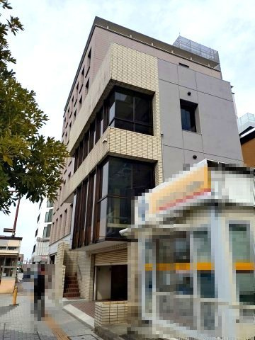 鉄筋3F建てテナント物件 栄町3丁目テナント【LIXIL不動産ショップ】
