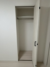 鴻巣市大間２丁目のアパート【収納】退去前につき、別のお部屋の写真です。