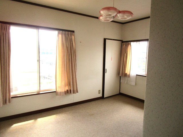高山市下岡本町の中古一戸建