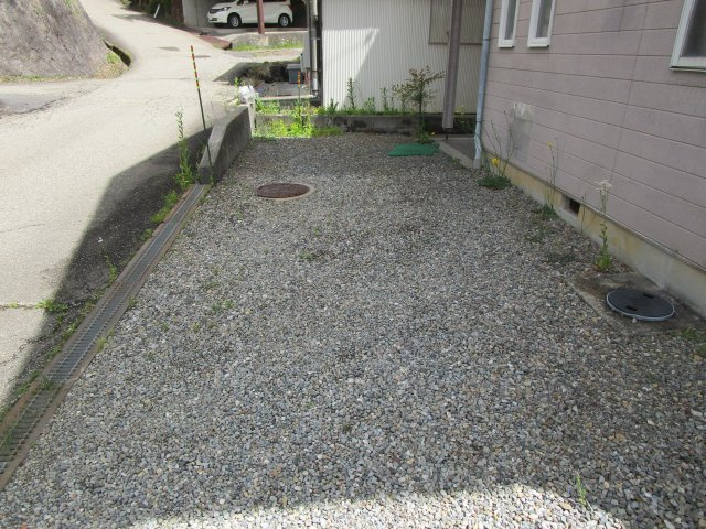 高山市下岡本町の中古一戸建