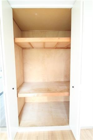 お部屋にも収納スペースあります