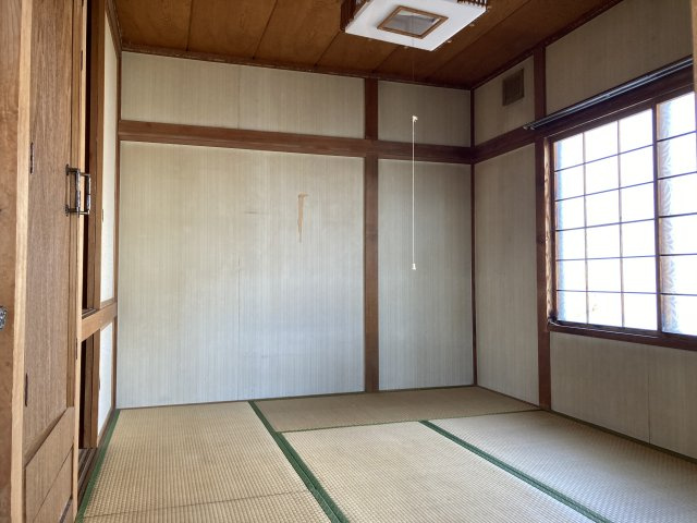 西４条南３５丁目※商談中【和室】