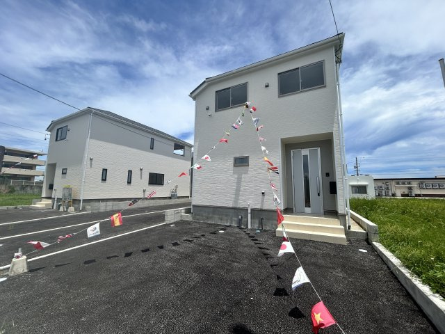 うるま市与那城屋慶名【1号棟】【駐車場】
