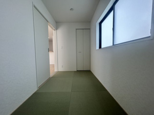 うるま市与那城屋慶名【4号棟】【和室】