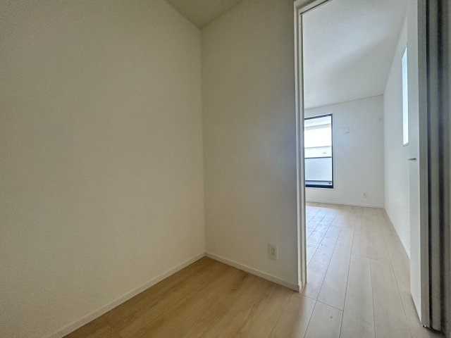 うるま市与那城屋慶名【4号棟】【その他】