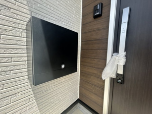 うるま市与那城屋慶名【4号棟】【玄関】