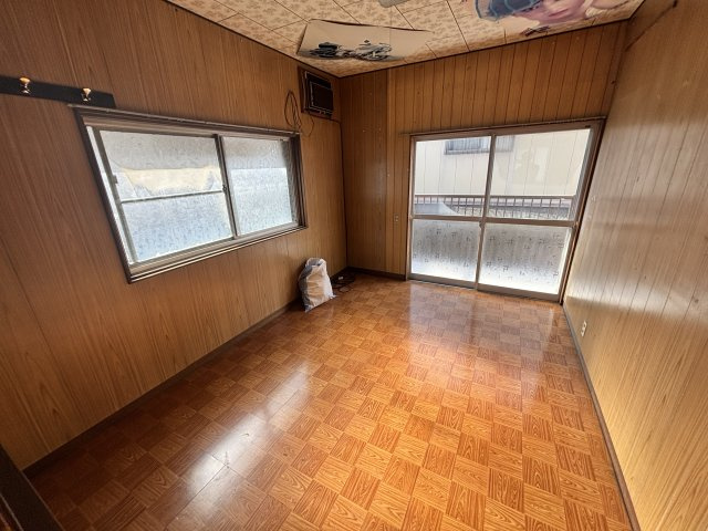 津市海岸町の中古一戸建【洋室】