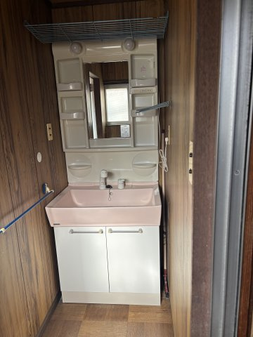 津市海岸町の中古一戸建【独立洗面台】