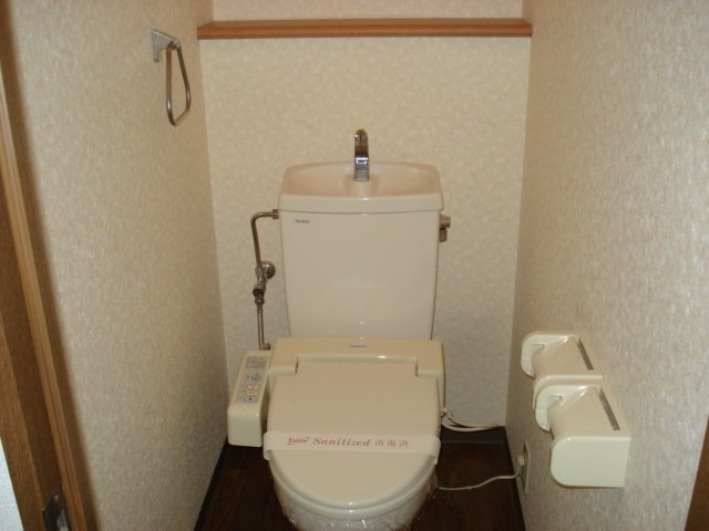 シャワー付トイレ