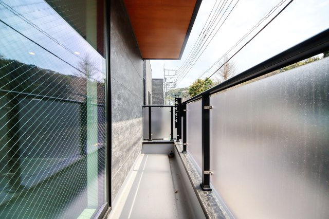 横浜市中区本牧間門の新築一戸建【バルコニー】