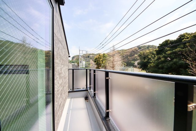 横浜市中区本牧間門の新築一戸建【バルコニー】
