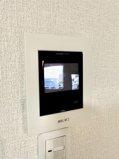 訪問者の顔も確認できます。