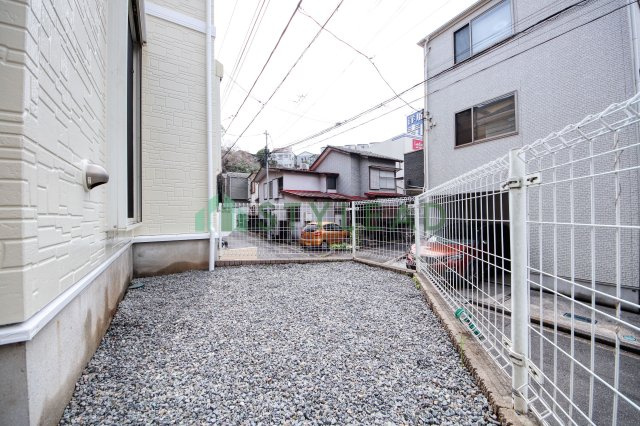 横浜市鶴見区東寺尾東台の中古一戸建【庭つき】