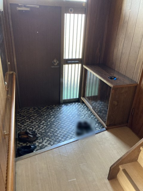 清水町南３条８丁目【玄関】