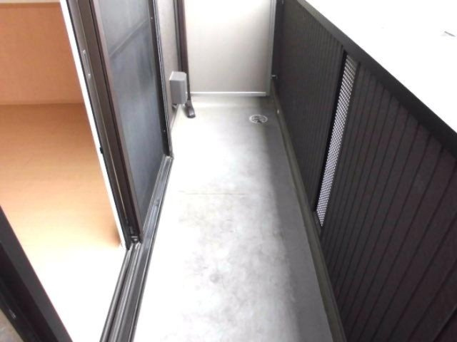 行田市門井町１丁目のアパート【バルコニー】