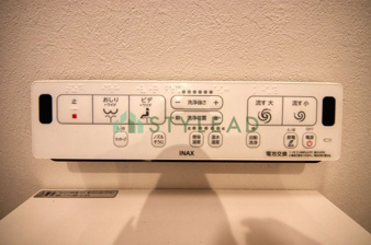 横浜市中区本牧元町の中古一戸建【トイレ】