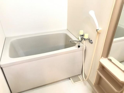 バス