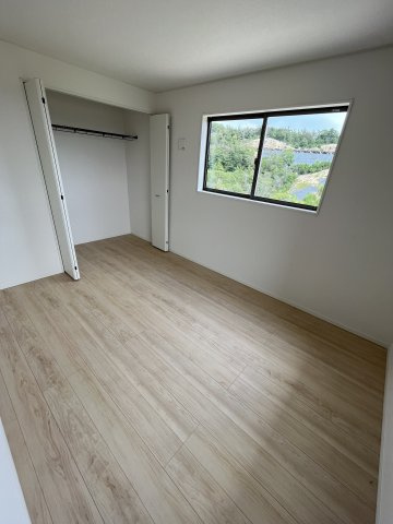 可児市大森第2（全3棟）【洋室】6.5帖