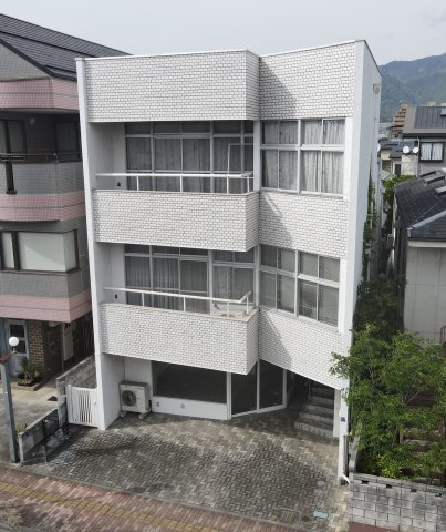 甲府市宝2丁目　事務所付住宅【外観】