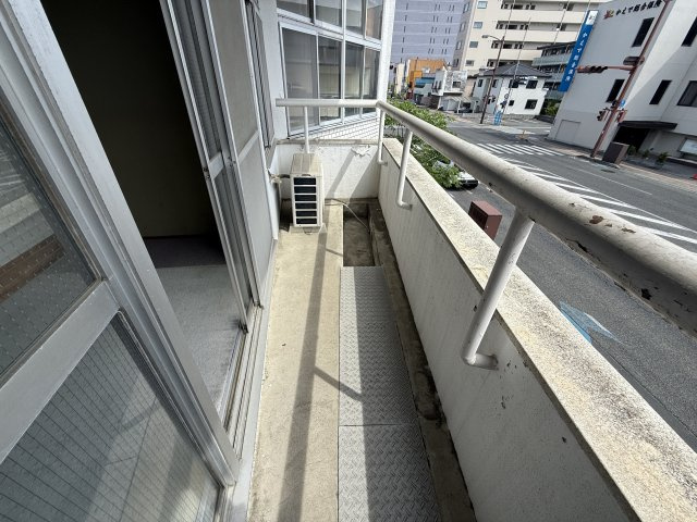 甲府市宝2丁目　事務所付住宅【バルコニー】2階バルコニー