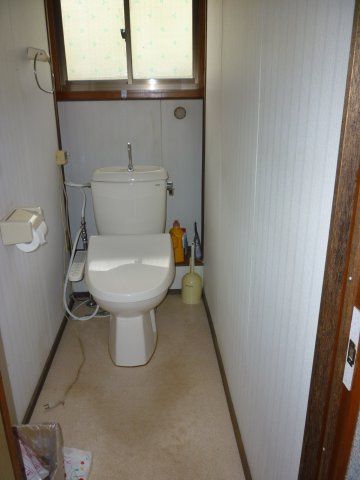 東新庄一丁目中古住宅【トイレ】