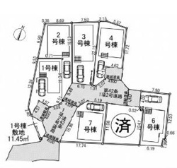 LDK18.5畳の広々とした空間が魅力的です。2階には4つの居室が配置され家族構成に合わせて使い分けが可能です。1階・2階ともに収納スペースが充実しています。水回りの動線も効率良く設計されています。