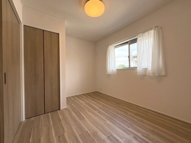 西京区松室扇田町【子供部屋】