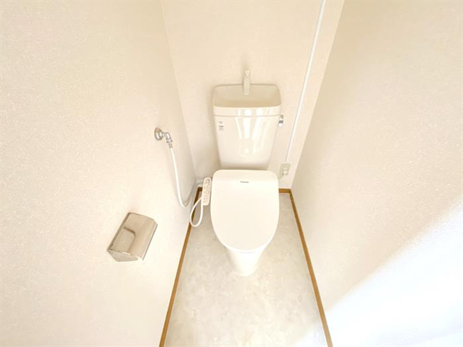 新品のウォシュレットつきます