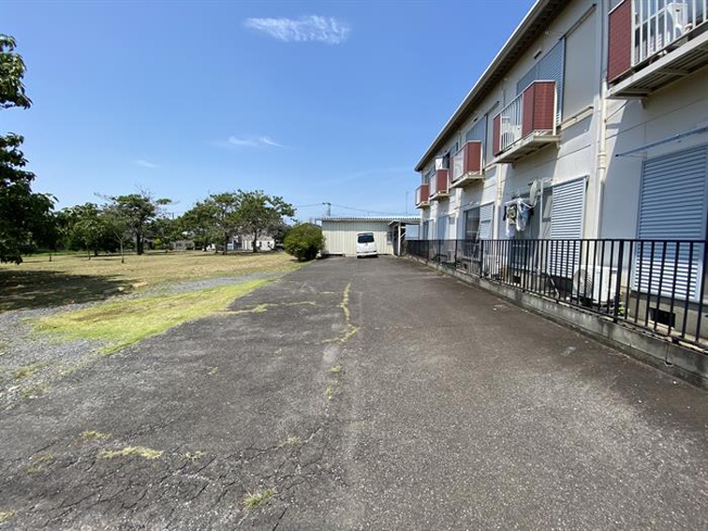 敷地内駐車場有り