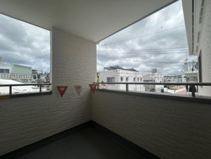 【新築分譲戸建て】宜野湾市野嵩2期・全２棟「２号棟」【バルコニー】