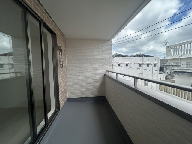 【新築分譲戸建て】宜野湾市野嵩2期・全２棟「２号棟」【バルコニー】