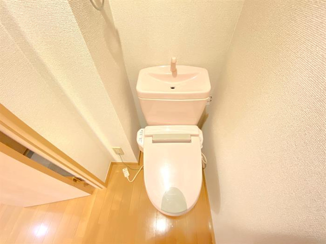 ウォシュレット付き