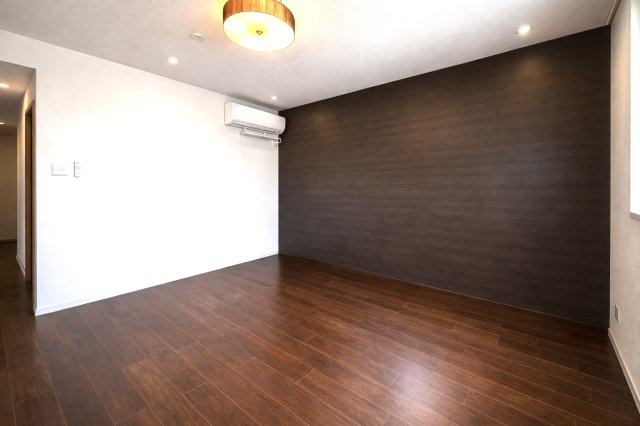 上京区東柳町【寝室】AIにて家具消しをしています。実際の室内状況とは異なる場合がございます。