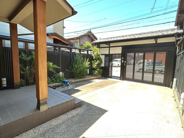 上京区東柳町【駐車場】