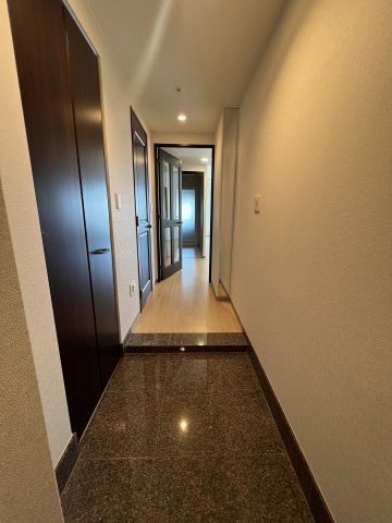 小樽市稲穂３丁目の中古マンション【玄関】