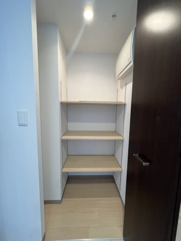 小樽市稲穂３丁目の中古マンション【収納】