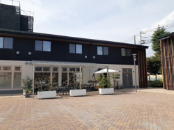 TAK CAFEまで260m