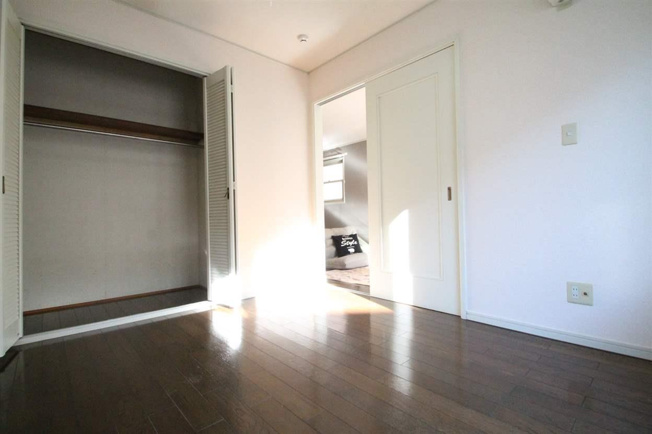 ＬＤＫの隣の部屋です