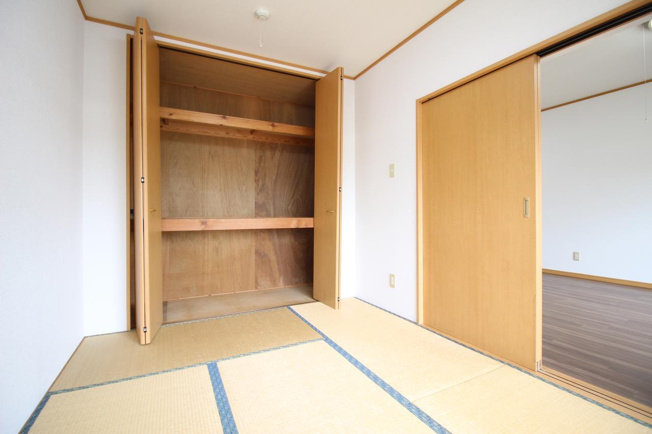 和室収納